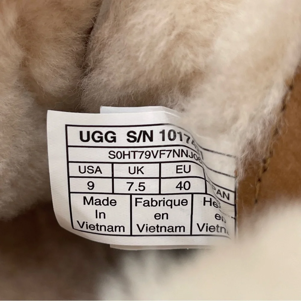 UGG Australia Jeovana Boots Chestnut Suede Waterproof  Wedge Lace Up size 9 - Picture 11 of 16